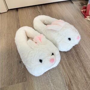 Fluffy Bunny Slippers - White and Pink